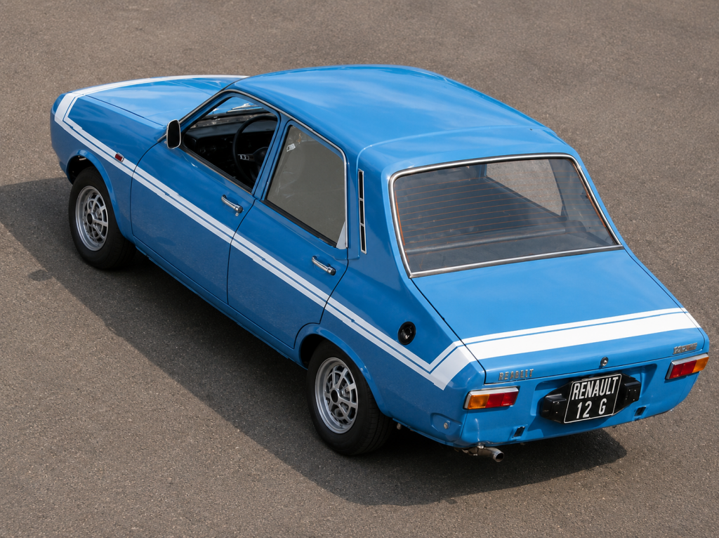 renault 12 gordini, r12 gordini, renault gordini, renault 12 deportivo, renault 12 gordini historia, renault 12 gordini características, renault 12 gordini ficha técnica, renault 12 gordini prestaciones, renault 12 gordini curiosidades, renault 12 gordini sonido motor, renault 12 gordini interior, renault 12 gordini exterior, renault 12 gordini restauración, renault 12 gordini mantenimiento, renault 12 gordini fiabilidad, renault 12 gordini coleccionistas, renault 12 gordini clásico moderno, historia del renault 12 gordini, evolución del renault gordini, diferencias entre renault 12 gordini y renault 8 gordini, renault 12 gordini frente al alfa romeo giulia, renault 12 gordini vs seat 1430 fu, por qué el renault 12 gordini es un coche de culto, curiosidades del renault 12 gordini, berlinas deportivas francesas, coches franceses deportivos, coches de los 70, coches clásicos europeos, coches icónicos de renault, coches de culto, coches con alma, gordini clásico, compactos deportivos clásicos
