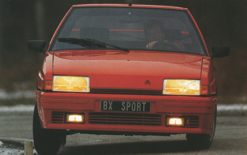 citroën bx sport, citroen bx sport, bx sport, citroën bx deportivo, citroën sport, citroën bx 1.9 sport, citroën bx carburación doble, citroën bx años 80, citroën bx sport historia, citroën bx sport características, citroën bx sport ficha técnica, citroën bx sport prestaciones, citroën bx sport curiosidades, citroën bx sport sonido motor, citroën bx sport interior, citroën bx sport exterior, citroën bx sport restauración, citroën bx sport mantenimiento, citroën bx sport fiabilidad, citroën bx sport coleccionistas, citroën bx sport clásico moderno, historia del citroën bx sport, evolución del citroën bx deportivo, diferencias entre bx sport y bx gti, citroën bx sport frente al peugeot 405 mi16, por qué el citroën bx sport es un coche de culto, curiosidades del citroën bx sport, coches franceses deportivos, coches de los 80, berlinas deportivas clásicas, suspensión hidroneumática deportiva, coches icónicos de citroën, grupo psa, coches de culto, coches con alma, compactos deportivos clásicos