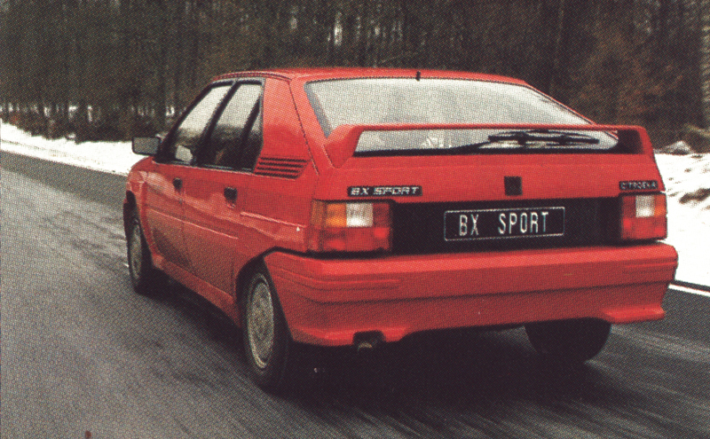 citroën bx sport, citroen bx sport, bx sport, citroën bx deportivo, citroën sport, citroën bx 1.9 sport, citroën bx carburación doble, citroën bx años 80, citroën bx sport historia, citroën bx sport características, citroën bx sport ficha técnica, citroën bx sport prestaciones, citroën bx sport curiosidades, citroën bx sport sonido motor, citroën bx sport interior, citroën bx sport exterior, citroën bx sport restauración, citroën bx sport mantenimiento, citroën bx sport fiabilidad, citroën bx sport coleccionistas, citroën bx sport clásico moderno, historia del citroën bx sport, evolución del citroën bx deportivo, diferencias entre bx sport y bx gti, citroën bx sport frente al peugeot 405 mi16, por qué el citroën bx sport es un coche de culto, curiosidades del citroën bx sport, coches franceses deportivos, coches de los 80, berlinas deportivas clásicas, suspensión hidroneumática deportiva, coches icónicos de citroën, grupo psa, coches de culto, coches con alma, compactos deportivos clásicos