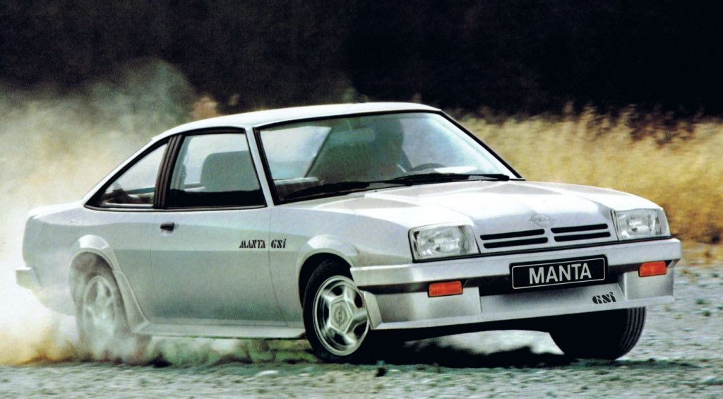 opel manta gsi, manta gsi, opel manta b gsi, opel manta deportivo, opel manta 2.0 gsi, opel manta 2.0 e, opel manta coupé, opel manta tracción trasera, opel manta años 80, opel manta gsi historia, opel manta gsi características, opel manta gsi ficha técnica, opel manta gsi prestaciones, opel manta gsi curiosidades, opel manta gsi sonido motor, opel manta gsi interior, opel manta gsi exterior, opel manta gsi restauración, opel manta gsi mantenimiento, opel manta gsi fiabilidad, opel manta gsi coleccionistas, opel manta gsi clásico moderno, historia del opel manta gsi, evolución del opel manta deportivo, diferencias entre manta gsi y manta gt/e, opel manta gsi frente al ford capri 2.8, opel manta gsi vs bmw e30 320i, por qué el opel manta gsi es un coche de culto, curiosidades del opel manta gsi, coches alemanes deportivos, coches de los 80, coupés deportivos clásicos, tracción trasera clásica, coches icónicos de opel, opel motorsport, coches de culto, coches con alma, deportivos clásicos alemanes