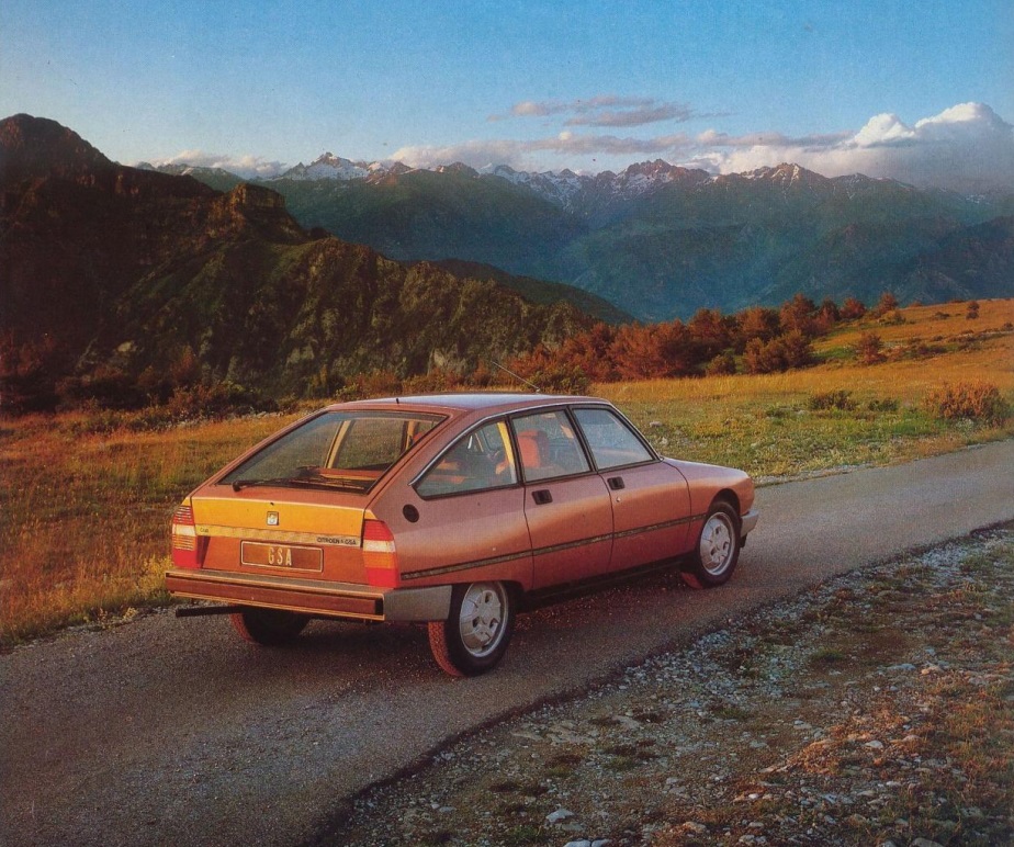 citroën gsa, citroen gsa, citroën gsa clásico, citroën gsa berlina, citroën gsa break, citroën gsa deportivo, citroën gsa boxer, citroën gsa hidroneumático, citroën gsa años 70, citroën gsa años 80, citroën gsa historia, citroën gsa características, citroën gsa ficha técnica, citroën gsa prestaciones, citroën gsa curiosidades, citroën gsa sonido motor, citroën gsa interior, citroën gsa exterior, citroën gsa restauración, citroën gsa mantenimiento, citroën gsa fiabilidad, citroën gsa coleccionistas, citroën gsa clásico moderno, historia del citroën gsa, evolución del citroën gs gsa, diferencias entre citroën gs y gsa, citroën gsa frente al renault 18, citroën gsa vs peugeot 305, por qué el citroën gsa es un coche de culto, curiosidades del citroën gsa, coches franceses clásicos, coches de los 70, coches de los 80, berlinas compactas clásicas, suspensión hidroneumática, coches icónicos de citroën, coches de culto, coches con alma, coches históricos europeos