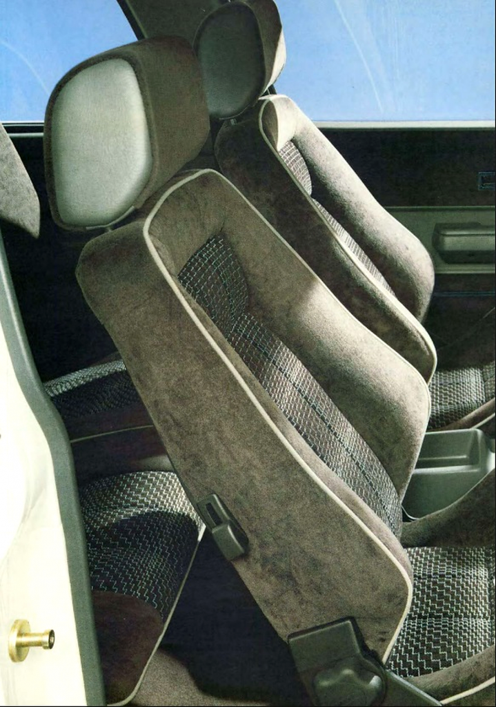 opel monza gse, opel monza, monza gse, opel monza deportivo, opel monza 3.0 gse, opel monza coupé, opel monza tracción trasera, opel seis cilindros clásico, opel monza años 80, opel monza gse historia, opel monza gse características, opel monza gse ficha técnica, opel monza gse prestaciones, opel monza gse curiosidades, opel monza gse sonido motor, opel monza gse interior, opel monza gse exterior, opel monza gse restauración, opel monza gse mantenimiento, opel monza gse fiabilidad, opel monza gse coleccionistas, opel monza gse clásico moderno, historia del opel monza gse, evolución del opel monza, diferencias entre opel monza y senator, opel monza gse frente al ford capri 2.8 injection, opel monza gse vs bmw 635csi, por qué el opel monza gse es un coche de culto, curiosidades del opel monza gse, coupés deportivos alemanes, coches alemanes deportivos, coches de los 80, gran turismo alemán clásico, tracción trasera clásica, coches icónicos de opel, coches de culto, coches con alma, deportivos clásicos alemanes