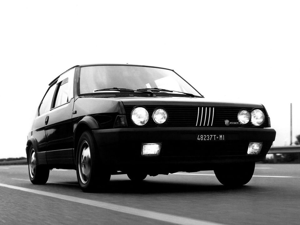 fiat ritmo abarth 130 tc, fiat ritmo 130 tc, ritmo abarth, fiat ritmo deportivo, fiat abarth, fiat ritmo 2.0, fiat ritmo 130 tc historia, fiat ritmo 130 tc características, fiat ritmo 130 tc ficha técnica, fiat ritmo 130 tc prestaciones, fiat ritmo 130 tc curiosidades, fiat ritmo 130 tc sonido motor, fiat ritmo 130 tc interior, fiat ritmo 130 tc exterior, fiat ritmo 130 tc restauración, fiat ritmo 130 tc mantenimiento, fiat ritmo 130 tc fiabilidad, fiat ritmo 130 tc coleccionistas, fiat ritmo 130 tc clásico moderno, historia del fiat ritmo abarth 130 tc, evolución del fiat ritmo abarth, diferencias entre ritmo 125 tc y 130 tc, fiat ritmo 130 tc frente al volkswagen golf gti mk1, por qué el fiat ritmo 130 tc es un coche de culto, curiosidades del fiat ritmo 130 tc, coches italianos deportivos, coches de los 80, hot hatch clásico, hatchback deportivo, coches icónicos de fiat, coches de culto, coches con alma, abarth clásico, compactos deportivos clásicos