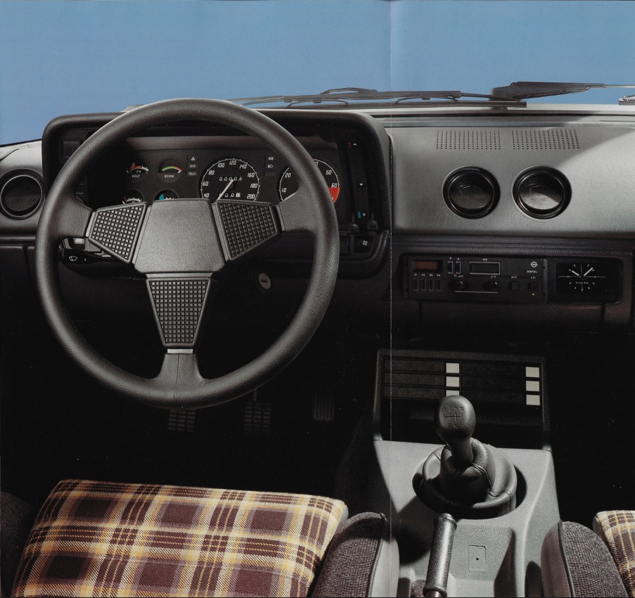 opel manta gsi, manta gsi, opel manta b gsi, opel manta deportivo, opel manta 2.0 gsi, opel manta 2.0 e, opel manta coupé, opel manta tracción trasera, opel manta años 80, opel manta gsi historia, opel manta gsi características, opel manta gsi ficha técnica, opel manta gsi prestaciones, opel manta gsi curiosidades, opel manta gsi sonido motor, opel manta gsi interior, opel manta gsi exterior, opel manta gsi restauración, opel manta gsi mantenimiento, opel manta gsi fiabilidad, opel manta gsi coleccionistas, opel manta gsi clásico moderno, historia del opel manta gsi, evolución del opel manta deportivo, diferencias entre manta gsi y manta gt/e, opel manta gsi frente al ford capri 2.8, opel manta gsi vs bmw e30 320i, por qué el opel manta gsi es un coche de culto, curiosidades del opel manta gsi, coches alemanes deportivos, coches de los 80, coupés deportivos clásicos, tracción trasera clásica, coches icónicos de opel, opel motorsport, coches de culto, coches con alma, deportivos clásicos alemanes