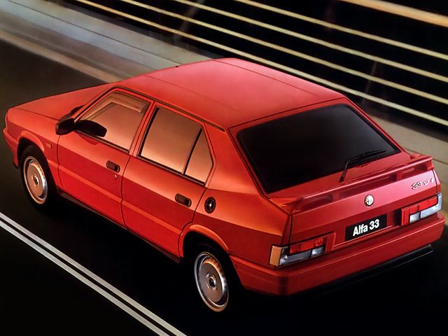 alfa romeo 33 1.7 qv, alfa romeo 33 quadrifoglio verde, alfa 33 qv, alfa romeo 33 deportivo, alfa romeo boxer 1.7, alfa romeo 33 16v, alfa romeo 33 tracción delantera, alfa romeo 33 años 80, alfa romeo 33 años 90, alfa romeo 33 1.7 qv historia, alfa romeo 33 1.7 qv características, alfa romeo 33 1.7 qv ficha técnica, alfa romeo 33 1.7 qv prestaciones, alfa romeo 33 1.7 qv curiosidades, alfa romeo 33 1.7 qv sonido motor, alfa romeo 33 1.7 qv interior, alfa romeo 33 1.7 qv exterior, alfa romeo 33 1.7 qv mantenimiento, alfa romeo 33 1.7 qv fiabilidad, alfa romeo 33 1.7 qv restauración, alfa romeo 33 1.7 qv coleccionistas, alfa romeo 33 1.7 qv clásico moderno, historia del alfa romeo 33 qv, evolución del alfa romeo 33, diferencias entre alfa 33 qv 8v y 16v, alfa romeo 33 qv frente al peugeot 309 gti, alfa romeo 33 qv vs volkswagen golf gti mk2, por qué el alfa romeo 33 qv es un coche de culto, curiosidades del alfa romeo 33 qv, coches italianos deportivos, coches de los 80, coches de los 90, motor boxer alfa romeo, hatchback deportivo, coches icónicos de alfa romeo, coches de culto, coches con alma, compactos deportivos clásicos