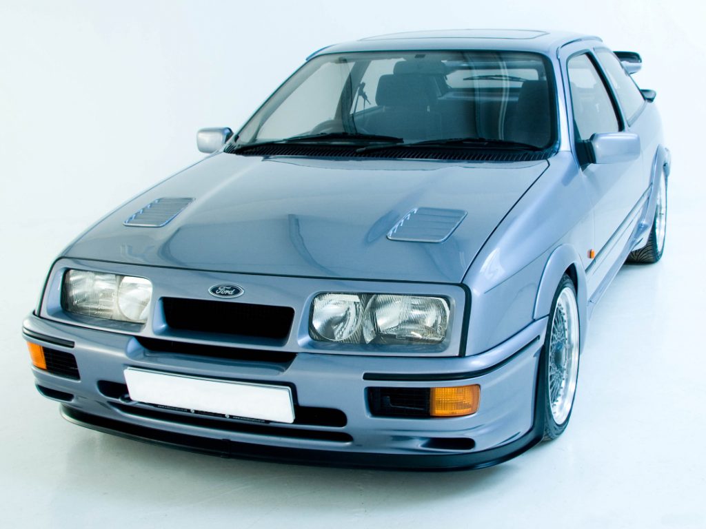 ford sierra rs500, ford sierra cosworth rs500, sierra rs500 cosworth, ford rs500, ford sierra rs500 grupo a, ford cosworth rs500, ford sierra rs500 turbo, ford motorsport rs500, ford sierra rs500 historia, ford sierra rs500 características, ford sierra rs500 ficha técnica, ford sierra rs500 prestaciones, ford sierra rs500 curiosidades, ford sierra rs500 sonido motor, ford sierra rs500 interior, ford sierra rs500 exterior, ford sierra rs500 restauración, ford sierra rs500 mantenimiento, ford sierra rs500 fiabilidad, ford sierra rs500 coleccionistas, ford sierra rs500 clásico moderno, historia del ford sierra rs500, evolución del ford sierra cosworth, diferencias entre sierra cosworth y rs500, ford sierra rs500 frente al bmw m3 e30, ford sierra rs500 vs mercedes 190 e evolution, por qué el ford sierra rs500 es un coche de culto, curiosidades del ford sierra rs500, coches de competición clásicos, grupo a touring car, coches deportivos de los 80, turbo clásico, coches icónicos de ford, ford motorsport, coches de culto, coches con alma, touring car legend, cosworth yb turbo