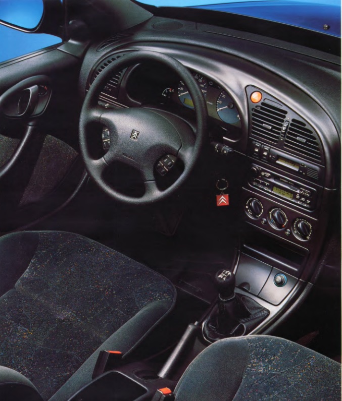 citroën xsara vts, citroen xsara vts 16v, xsara vts 2.0, citroën xsara deportivo, xsara vts 167cv, citroën sport, citroën xsara vts historia, citroën xsara vts características, citroën xsara vts ficha técnica, citroën xsara vts prestaciones, citroën xsara vts curiosidades, citroën xsara vts sonido motor, citroën xsara vts interior, citroën xsara vts exterior, citroën xsara vts mantenimiento, citroën xsara vts fiabilidad, citroën xsara vts coleccionistas, citroën xsara vts clásico moderno, diferencias entre xsara vts y xsara 1.8 16v, citroën xsara vts frente al clio rs, citroën xsara vts vs focus st170, historia del citroën xsara vts, evolución del citroën xsara deportivo, por qué el citroën xsara vts es un coche de culto, curiosidades del citroën xsara vts, coches franceses deportivos, coches de los 2000, hot hatch, hatchback deportivo, coches icónicos de citroën, grupo psa, peugeot citroën sport, coches de culto, coches con alma, compactos deportivos clásicos, motor ew10j4