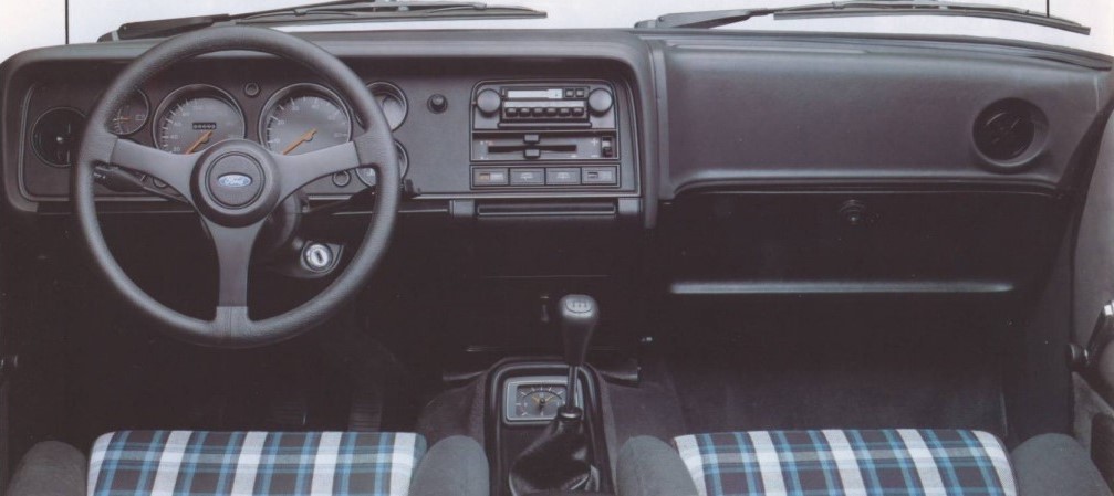 ford capri 2.8 injection, ford capri 2.8i, capri 2.8 injection, ford capri deportivo, ford capri mk3 2.8i, ford capri v6, ford capri tracción trasera, ford capri años 80, ford capri 2.8 injection historia, ford capri 2.8 injection características, ford capri 2.8 injection ficha técnica, ford capri 2.8 injection prestaciones, ford capri 2.8 injection curiosidades, ford capri 2.8 injection sonido motor, ford capri 2.8 injection interior, ford capri 2.8 injection exterior, ford capri 2.8 injection restauración, ford capri 2.8 injection mantenimiento, ford capri 2.8 injection fiabilidad, ford capri 2.8 injection coleccionistas, ford capri 2.8 injection clásico moderno, historia del ford capri 2.8 injection, evolución del ford capri deportivo, diferencias entre capri 2.8i y capri 3.0, ford capri 2.8 injection frente al opel manta gsi, ford capri 2.8 injection vs bmw e21 323i, por qué el ford capri 2.8 injection es un coche de culto, curiosidades del ford capri 2.8 injection, coches deportivos de los 80, coupés deportivos clásicos, coches icónicos de ford, ford motorsport, coches de culto, coches con alma, v6 clásico, tracción trasera clásica