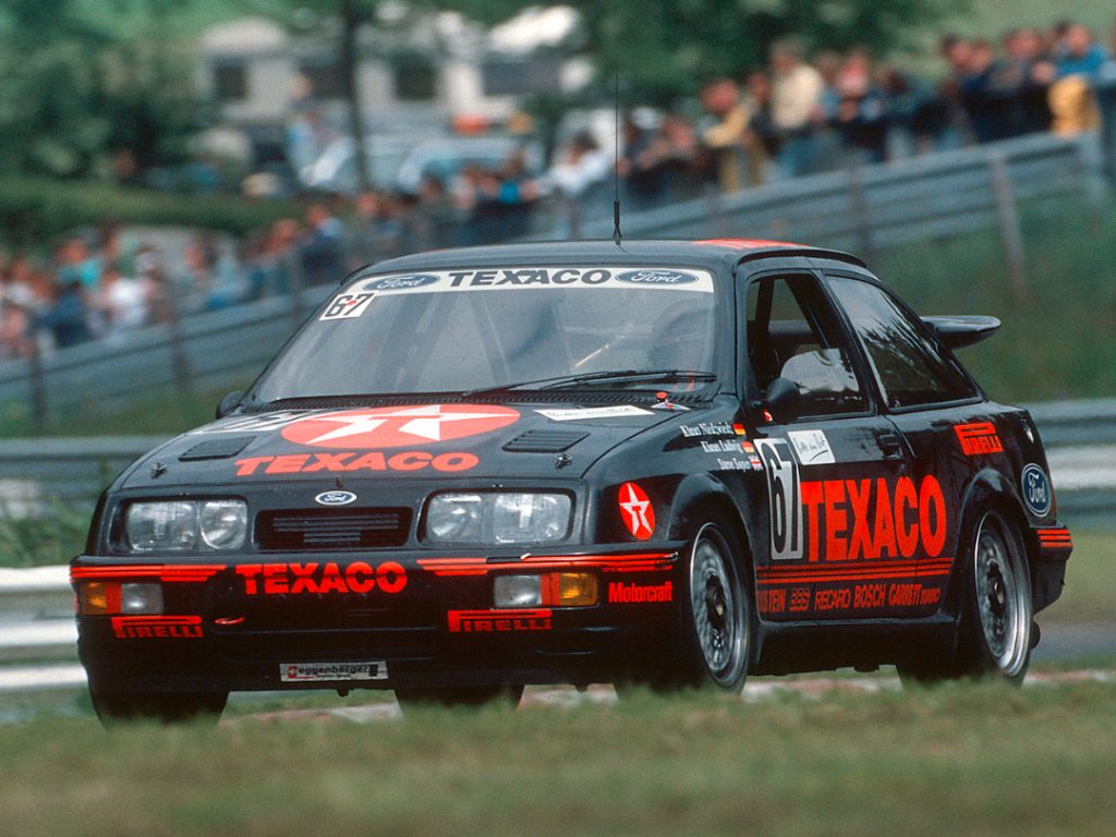 ford sierra rs500, ford sierra cosworth rs500, sierra rs500 cosworth, ford rs500, ford sierra rs500 grupo a, ford cosworth rs500, ford sierra rs500 turbo, ford motorsport rs500, ford sierra rs500 historia, ford sierra rs500 características, ford sierra rs500 ficha técnica, ford sierra rs500 prestaciones, ford sierra rs500 curiosidades, ford sierra rs500 sonido motor, ford sierra rs500 interior, ford sierra rs500 exterior, ford sierra rs500 restauración, ford sierra rs500 mantenimiento, ford sierra rs500 fiabilidad, ford sierra rs500 coleccionistas, ford sierra rs500 clásico moderno, historia del ford sierra rs500, evolución del ford sierra cosworth, diferencias entre sierra cosworth y rs500, ford sierra rs500 frente al bmw m3 e30, ford sierra rs500 vs mercedes 190 e evolution, por qué el ford sierra rs500 es un coche de culto, curiosidades del ford sierra rs500, coches de competición clásicos, grupo a touring car, coches deportivos de los 80, turbo clásico, coches icónicos de ford, ford motorsport, coches de culto, coches con alma, touring car legend, cosworth yb turbo