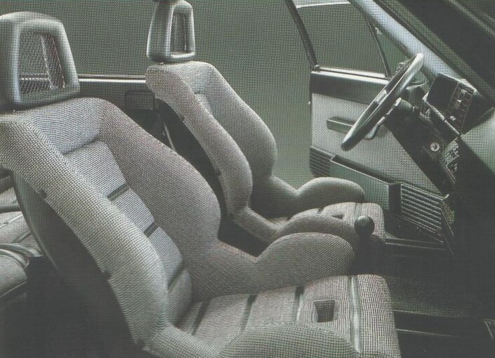 fiat ritmo abarth 130 tc, fiat ritmo 130 tc, ritmo abarth, fiat ritmo deportivo, fiat abarth, fiat ritmo 2.0, fiat ritmo 130 tc historia, fiat ritmo 130 tc características, fiat ritmo 130 tc ficha técnica, fiat ritmo 130 tc prestaciones, fiat ritmo 130 tc curiosidades, fiat ritmo 130 tc sonido motor, fiat ritmo 130 tc interior, fiat ritmo 130 tc exterior, fiat ritmo 130 tc restauración, fiat ritmo 130 tc mantenimiento, fiat ritmo 130 tc fiabilidad, fiat ritmo 130 tc coleccionistas, fiat ritmo 130 tc clásico moderno, historia del fiat ritmo abarth 130 tc, evolución del fiat ritmo abarth, diferencias entre ritmo 125 tc y 130 tc, fiat ritmo 130 tc frente al volkswagen golf gti mk1, por qué el fiat ritmo 130 tc es un coche de culto, curiosidades del fiat ritmo 130 tc, coches italianos deportivos, coches de los 80, hot hatch clásico, hatchback deportivo, coches icónicos de fiat, coches de culto, coches con alma, abarth clásico, compactos deportivos clásicos