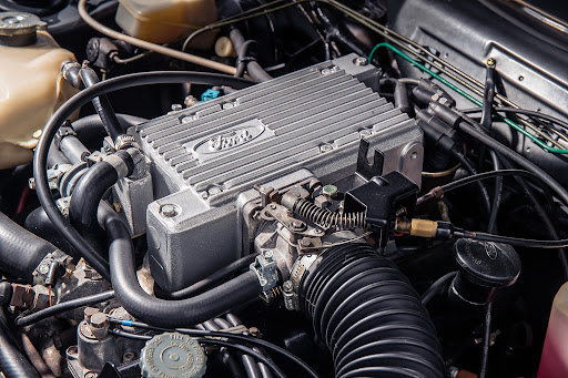 ford capri 2.8 injection, ford capri 2.8i, capri 2.8 injection, ford capri deportivo, ford capri mk3 2.8i, ford capri v6, ford capri tracción trasera, ford capri años 80, ford capri 2.8 injection historia, ford capri 2.8 injection características, ford capri 2.8 injection ficha técnica, ford capri 2.8 injection prestaciones, ford capri 2.8 injection curiosidades, ford capri 2.8 injection sonido motor, ford capri 2.8 injection interior, ford capri 2.8 injection exterior, ford capri 2.8 injection restauración, ford capri 2.8 injection mantenimiento, ford capri 2.8 injection fiabilidad, ford capri 2.8 injection coleccionistas, ford capri 2.8 injection clásico moderno, historia del ford capri 2.8 injection, evolución del ford capri deportivo, diferencias entre capri 2.8i y capri 3.0, ford capri 2.8 injection frente al opel manta gsi, ford capri 2.8 injection vs bmw e21 323i, por qué el ford capri 2.8 injection es un coche de culto, curiosidades del ford capri 2.8 injection, coches deportivos de los 80, coupés deportivos clásicos, coches icónicos de ford, ford motorsport, coches de culto, coches con alma, v6 clásico, tracción trasera clásica